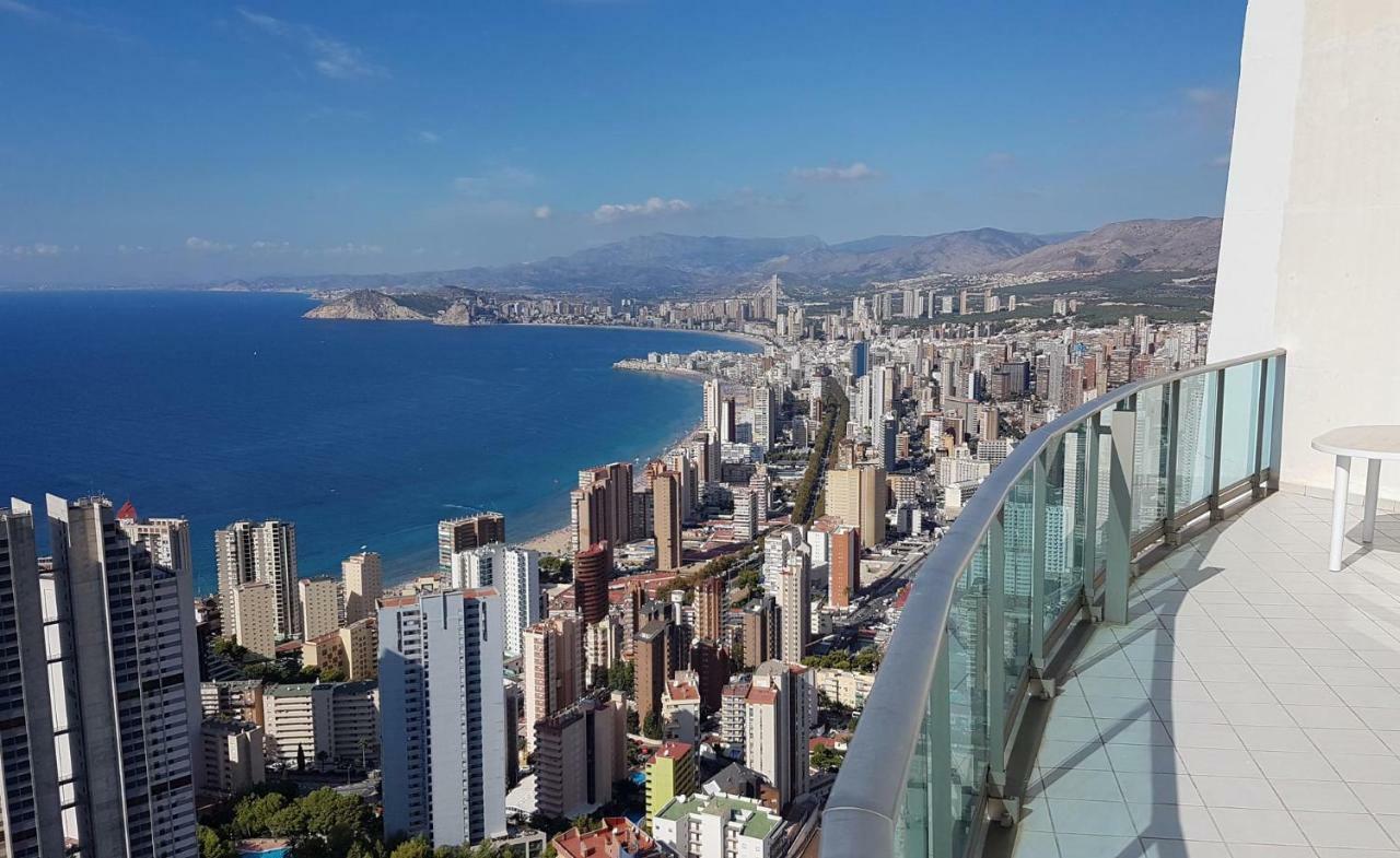 Deluxe Penthouse On The 42Nd Floor With Amazing Sea Views Apartamento Benidorm Exterior foto